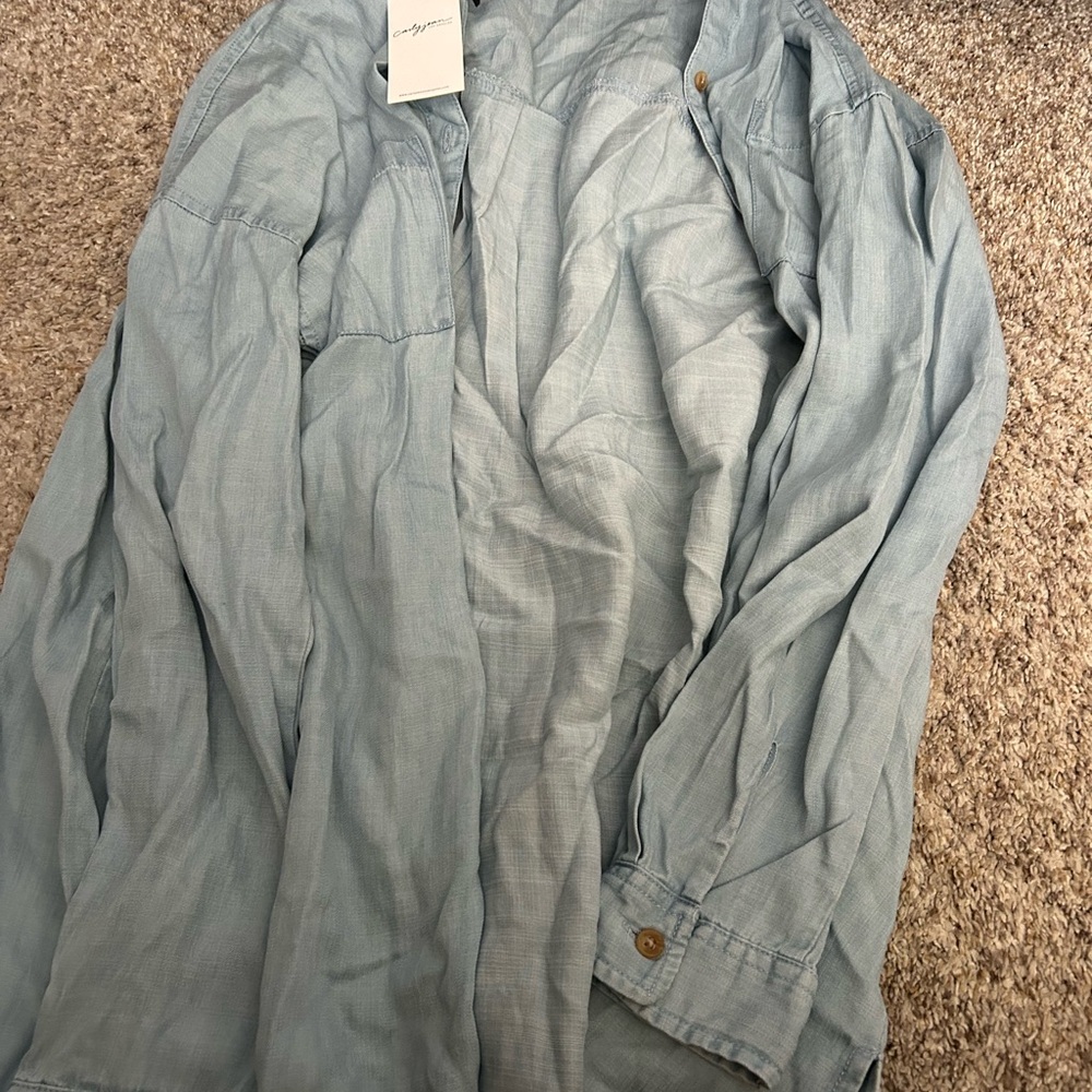 Carly Jean Los Angeles Light Blue Button Down Shirt